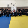 Groupe d'élèves de tous âges du club de ninjutsu Nindokan Budo 77 à Provins