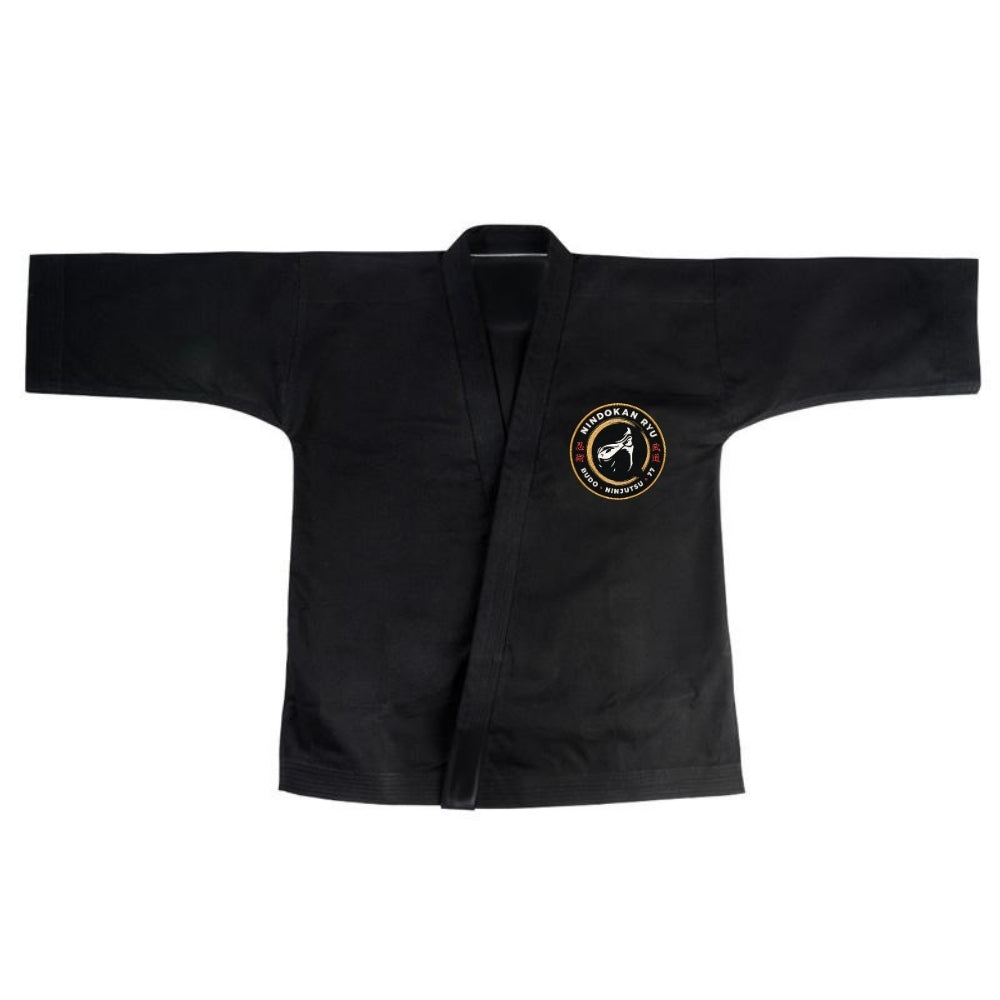 Veste du kimono ninja débutant noir avec écusson Nindokan brodé