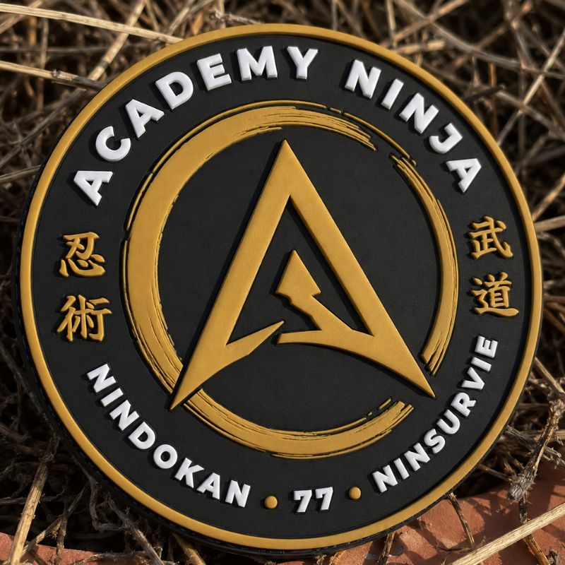 ÉCUSSON NINJA À SCRATCH · 10 CM