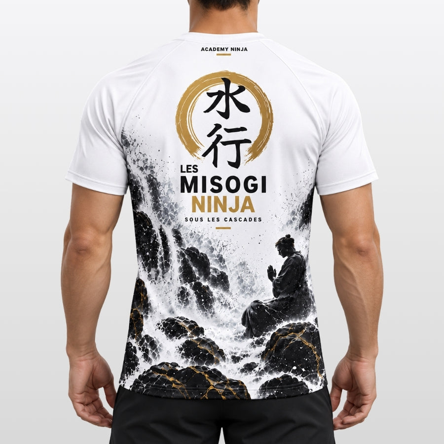 T-shirt technique Misogi blanc porté, vue de dos