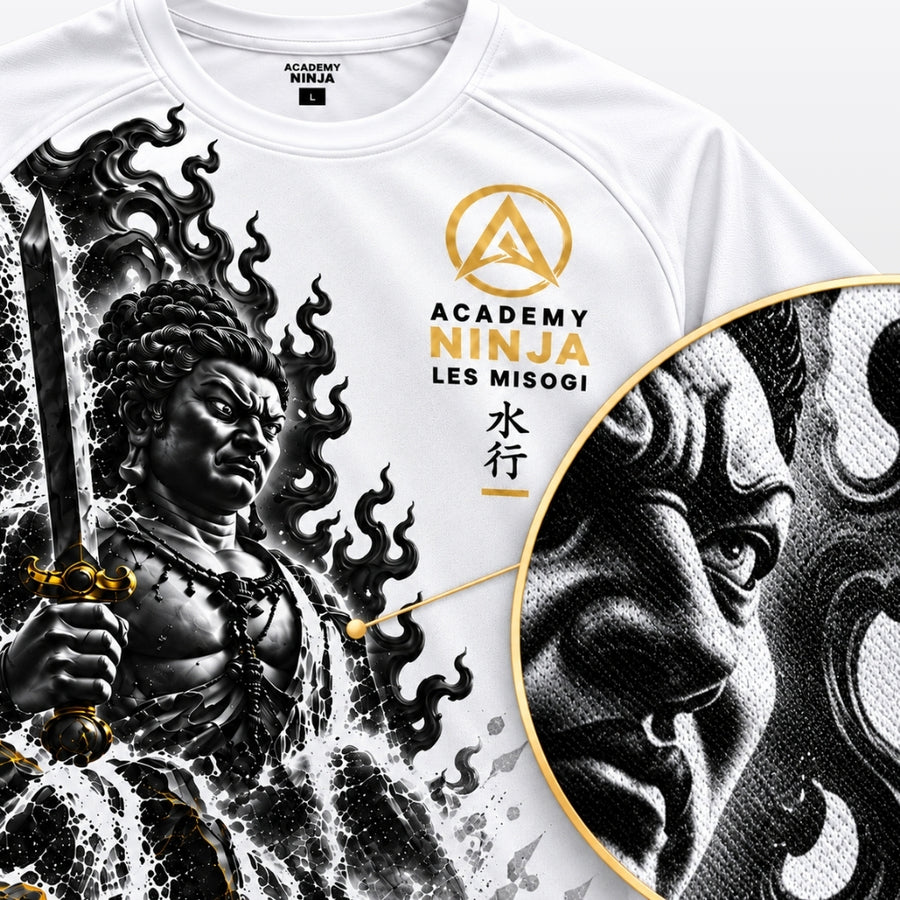 Détail de la maille technique respirante du t-shirt Misogi